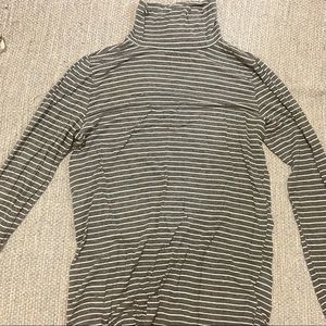 american eagle gray striped turtle neck
